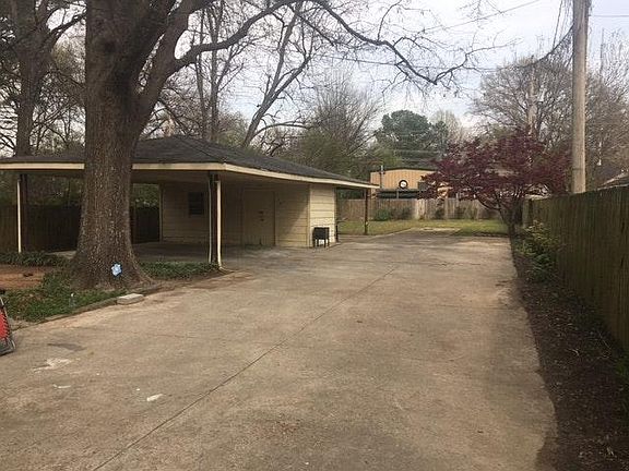 Covered 2 car Garage