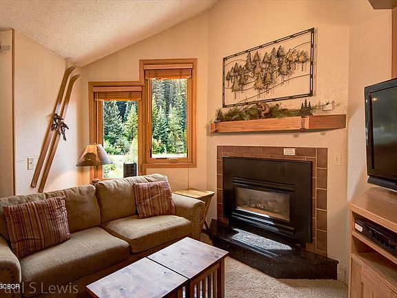 4th image of 310 Iron Horse Way #6044