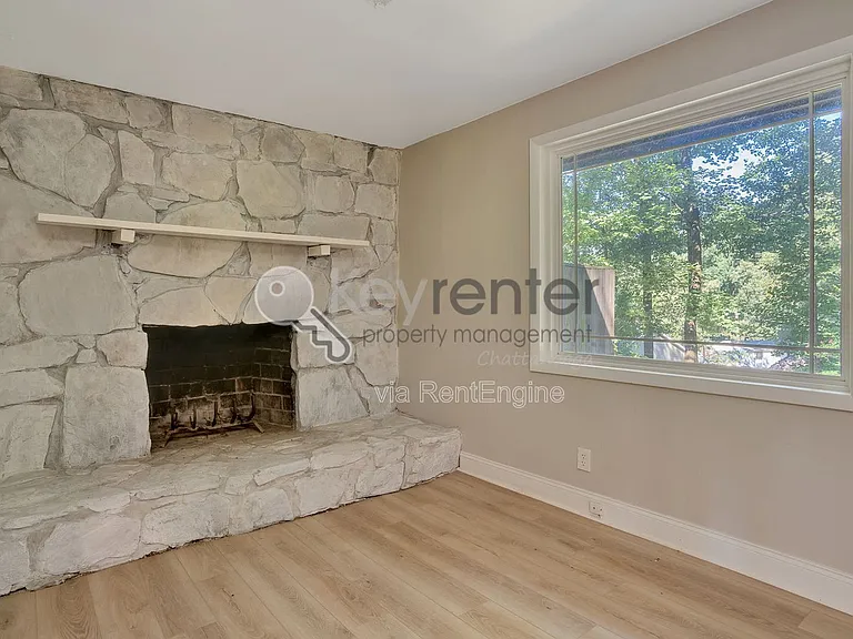 1461 Palisades Rd — Photo 11