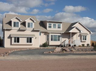 1214 N Parkridge Dr, Pueblo West, CO 81007
