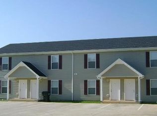 516 Patriot Park Ct, Clarksville, TN 37042