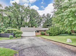 5310 Linworth Rd, Columbus, OH 43235