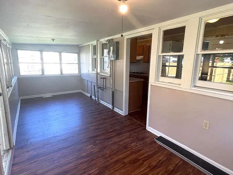 802 Missouri Ave — Photo 20