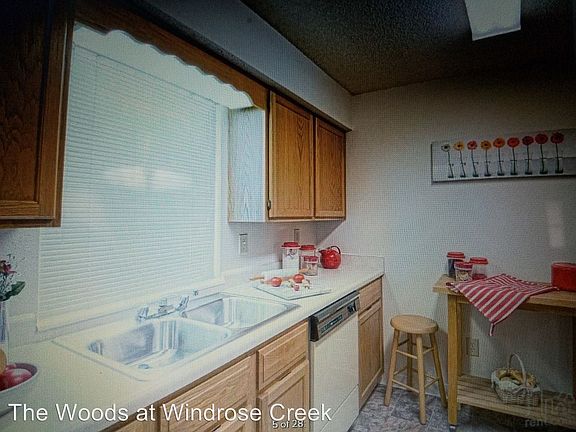 5th image of 480 NE Windrose Dr #8364308