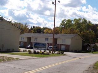 89 Riverview Dr APT 26, Saint Albans, WV 25177