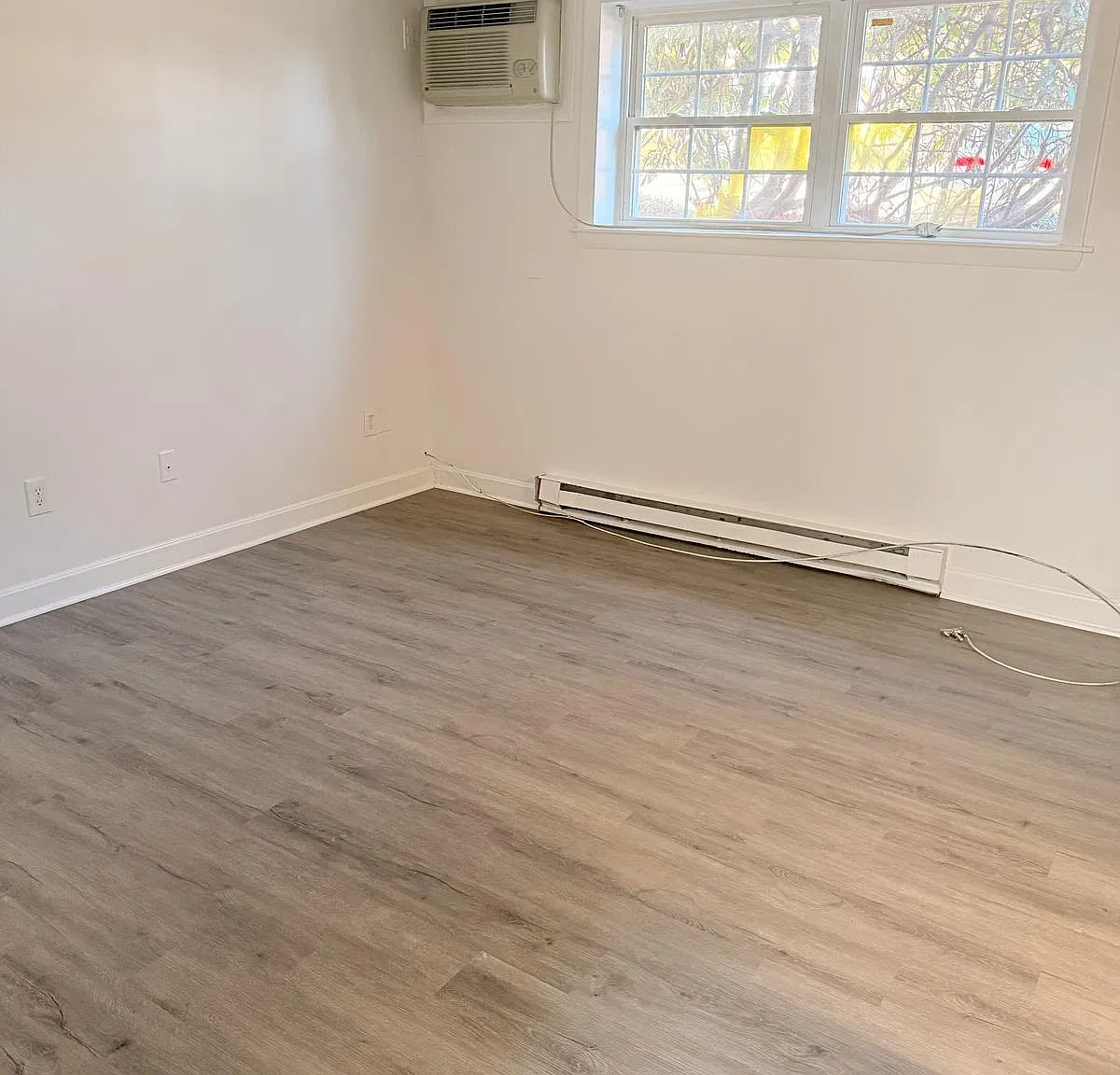 2 bed, 800 sqft, $2,200 — Photo 3