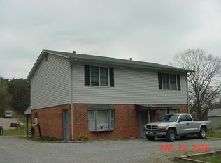 3454 Yellow Mountain Rd SE, Roanoke, VA 24014