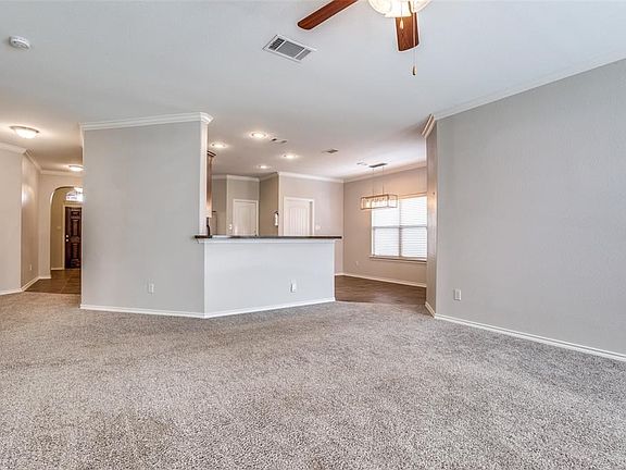 4th image of 1349 Zanna Grace Way