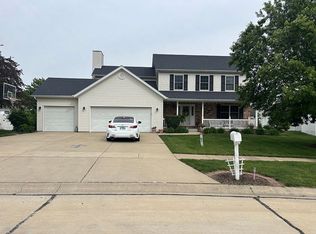 737 Phillip Cir, Forsyth, IL 62535