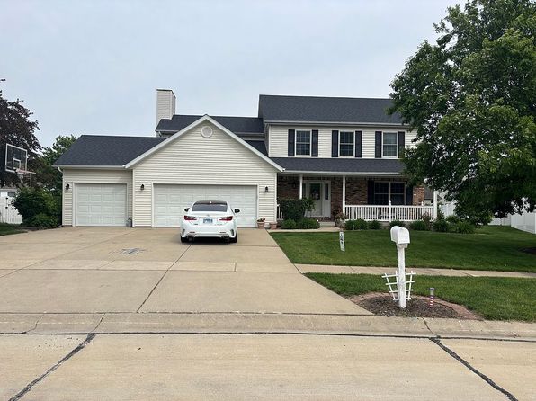 737 Phillip Cir