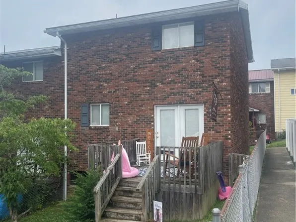 621 Hopkins Ave #7, Danville, WV 25053