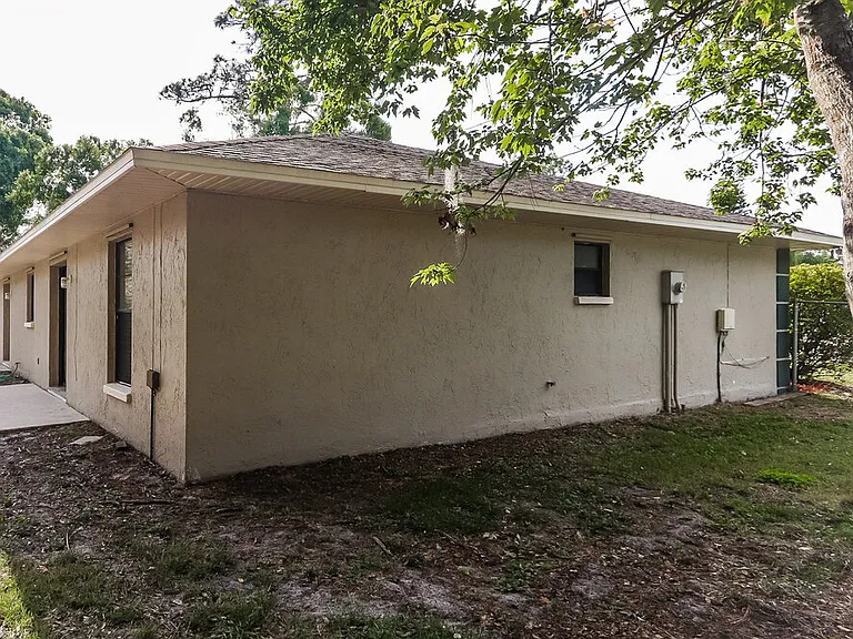 4913 Ithaca Ln — Photo 16