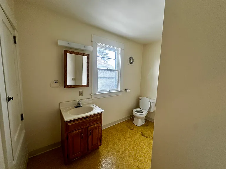 1416 Jerome St #2 — Photo 3