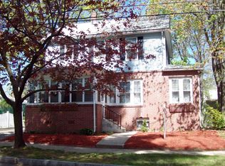 68 Beauchamp St, Springfield, MA 01107