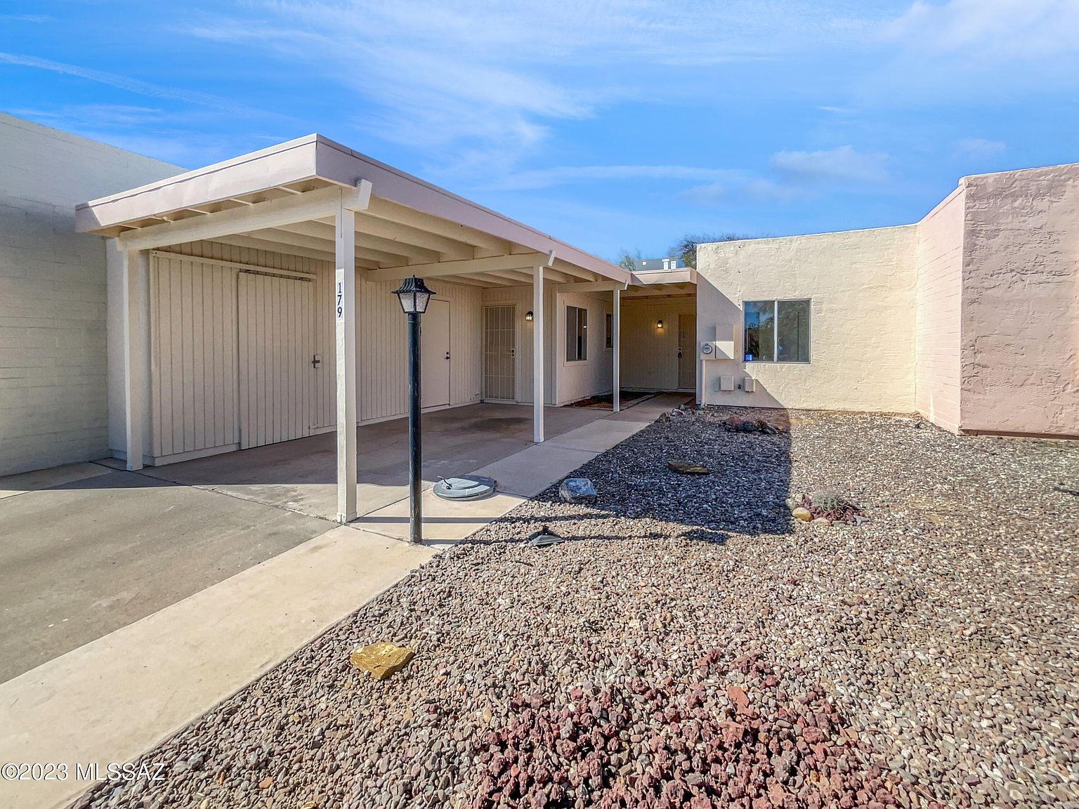 179 N Calle Del Lago, Green Valley, AZ 85614 Zillow