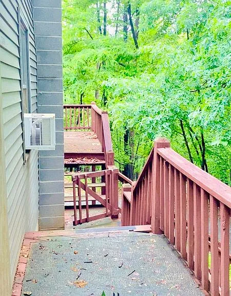 2484 Lost Hollow Path — Photo 24