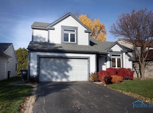 6106 White Oak Dr, Toledo, OH 43615