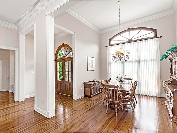 3rd image of 17838 British Ln
