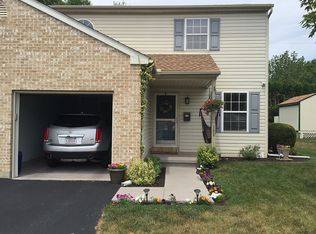 103 E George St, Emmaus, PA 18049