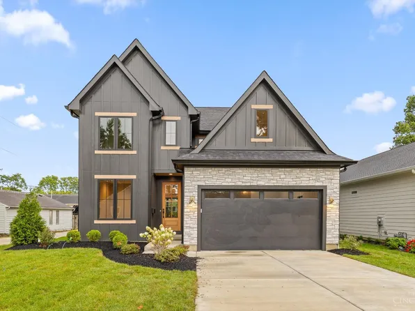 9340 Floral Ave, Blue Ash, OH 45242