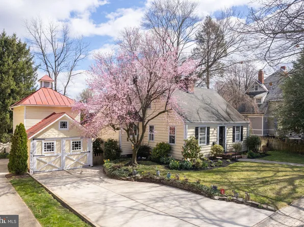 111 W End Ave, Haddonfield, NJ 08033