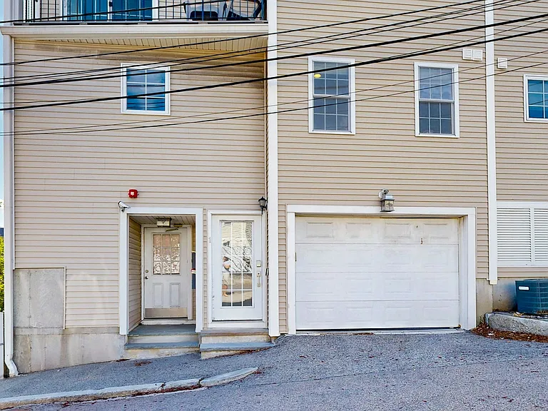 1 Hadley St #1 — Photo 29