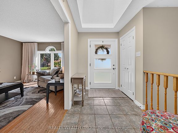5th image of 83 Logan Ct
