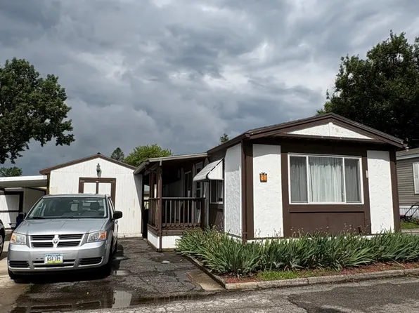 2301 SW Oralabor Rd #51, Ankeny, IA 50023