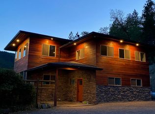 788 Dreamhill Dr, Williams, OR 97544