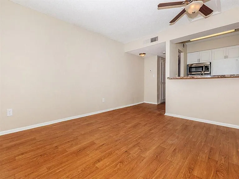 5953 Curry Ford Rd — Photo 43