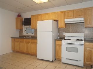 13 Spencer St, Elizabeth, NJ 07202
