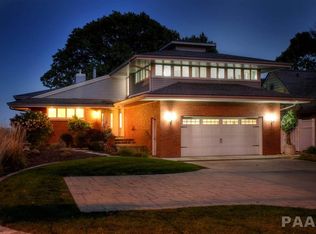 346 E High Point Rd, Peoria, IL 61614