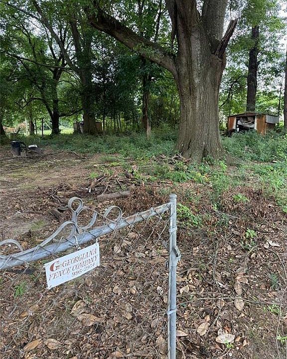4th image of 2667 Hamrick Rd