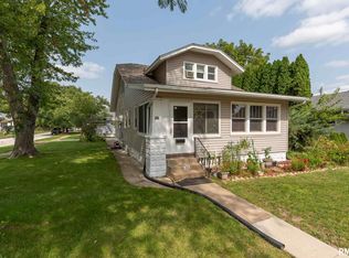 605 24th Ave, Moline, IL 61265