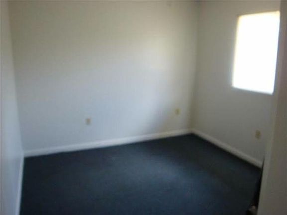 5th image of 3844 Foxcroft Ct
