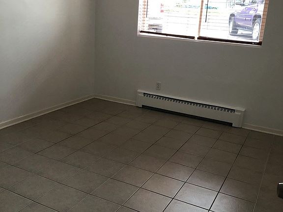 2nd image of 3627 Nicollet Ave APT 103