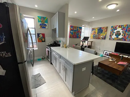 Rented by Mdays Realty | media 3