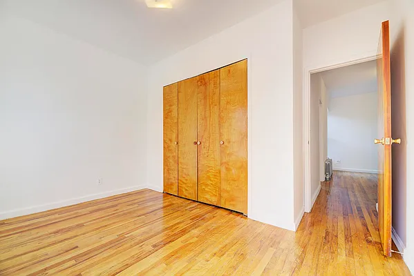 Rented by REAL New York | media 18