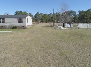 795 Target Rd, Holly Hill, SC 29059