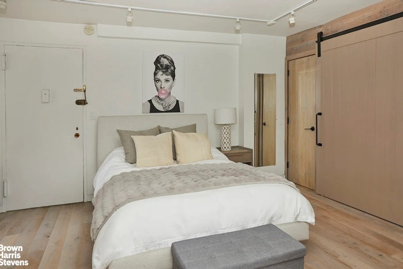 150 East 37th Street — Photo 4