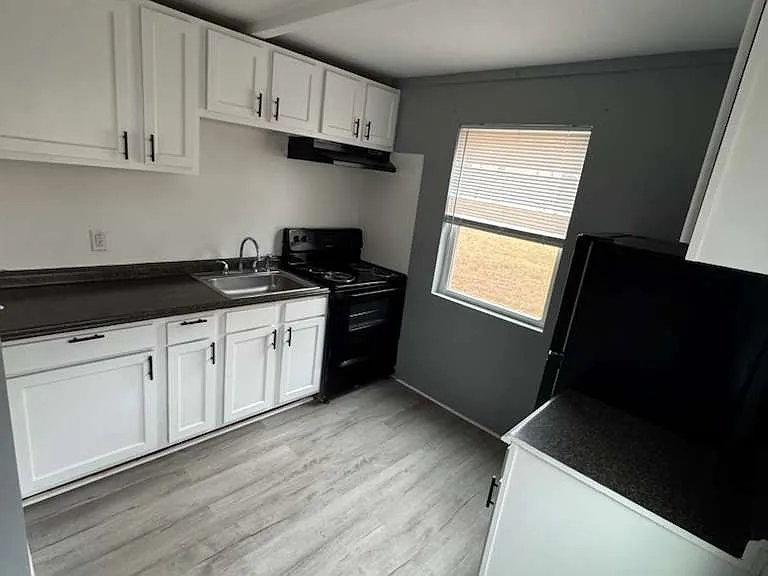 201 Chandler Dr #5A — Photo 2