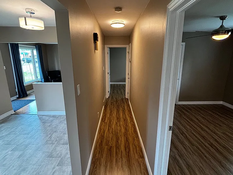 3013 Johnston Ave — Photo 12