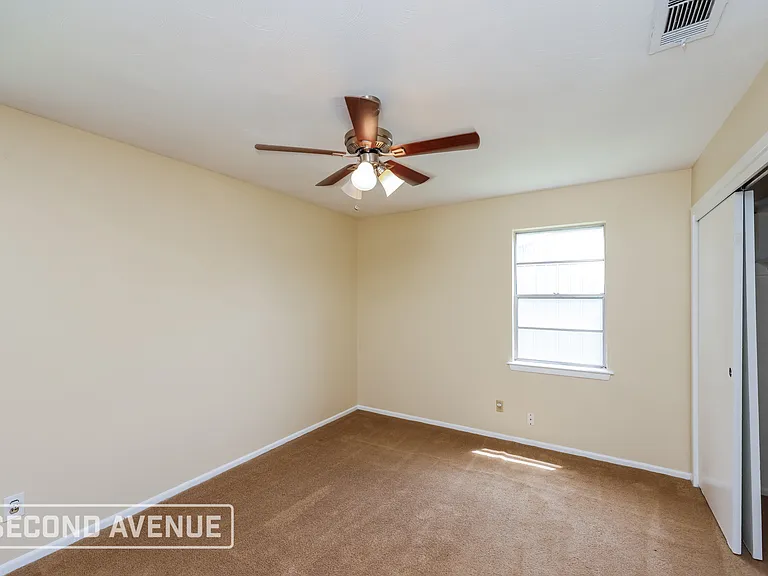 2808 Belhaven Dr — Photo 12