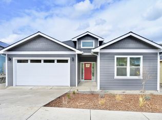 379 Randy St, Ashland, OR 97520