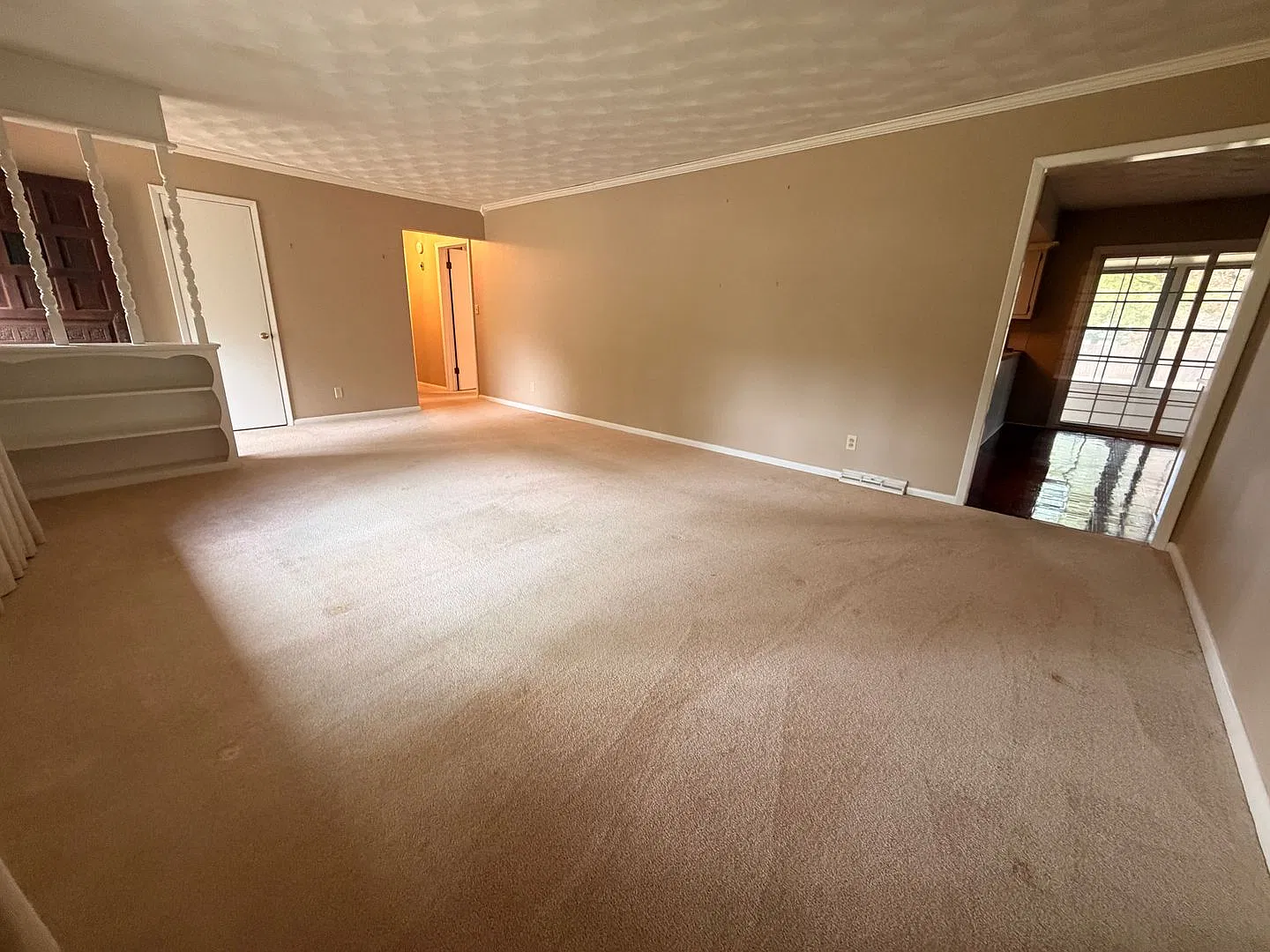 3-Bed, 2-Bath Single-Family Residence with 2-Car Garage — Photo 4