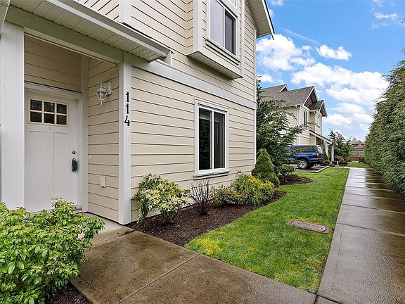 2nd image of 2038 Gatewood Rd #114