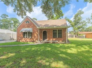 1111 N General Pershing St, Hammond, LA 70401