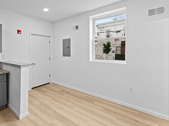 3rd image of 2600 S 7th St #1F