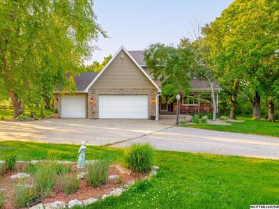 30 Bur Oak Ln, Mason City, IA, 50401