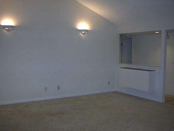 5th image of 9289 N Backer Ave
